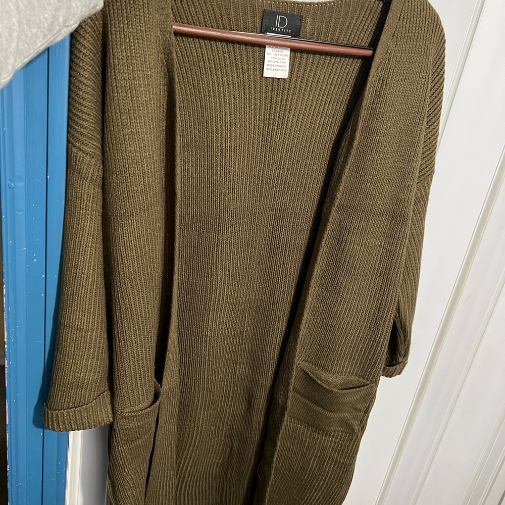Green Mid Sleeve Cardigan